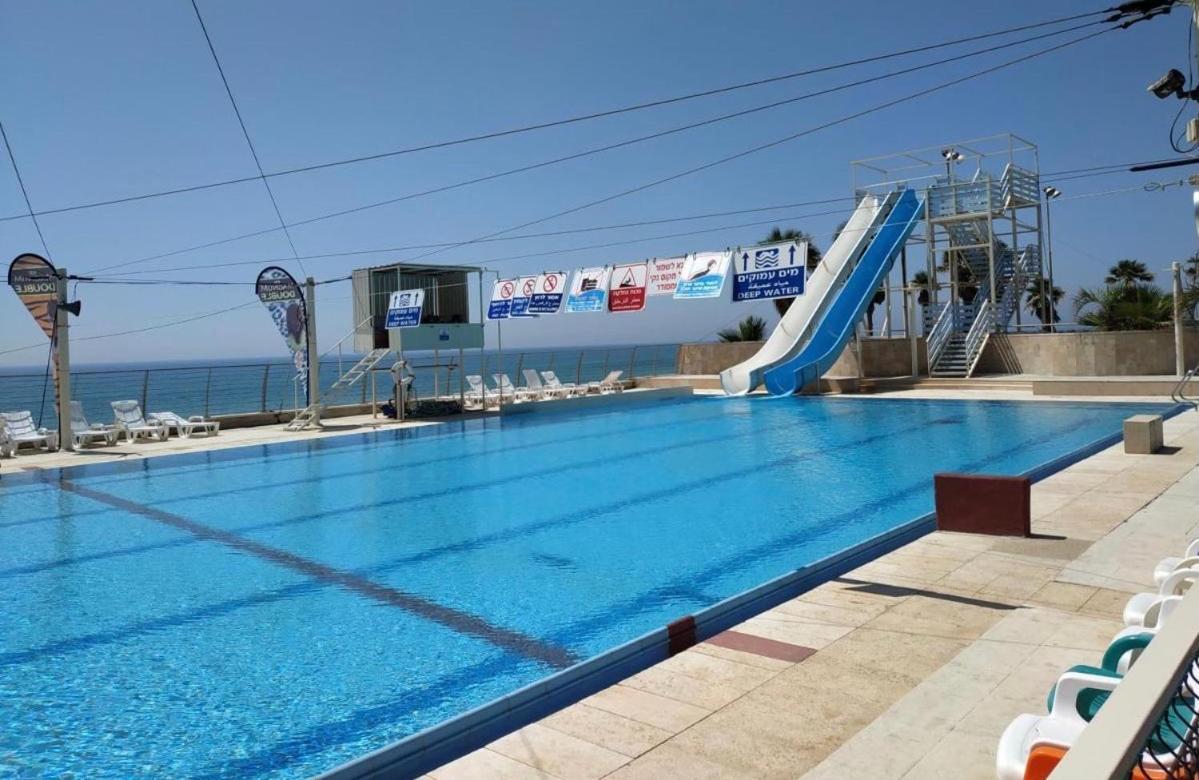 Aparthotel Almog Tower Haifa Exterior foto